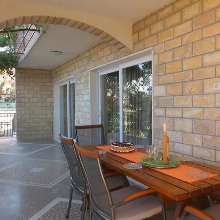 Apartament Cvita *