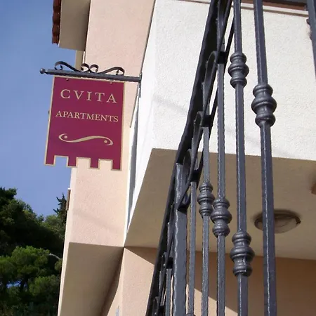 Apartament Cvita *