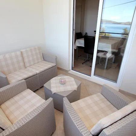 Apartament Cvita *