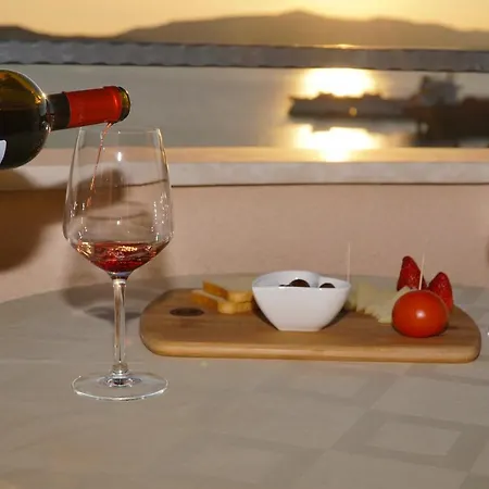 Διαμέρισμα Cvita Τρογκίρ