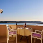 Cvita Lägenhet *